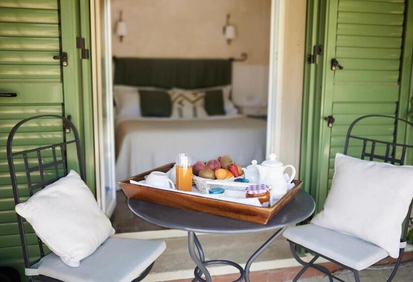 Superior Room with Terrace, Moulin D Aure