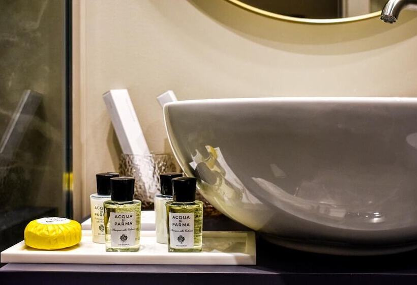 套房, Palazzo Cornalia