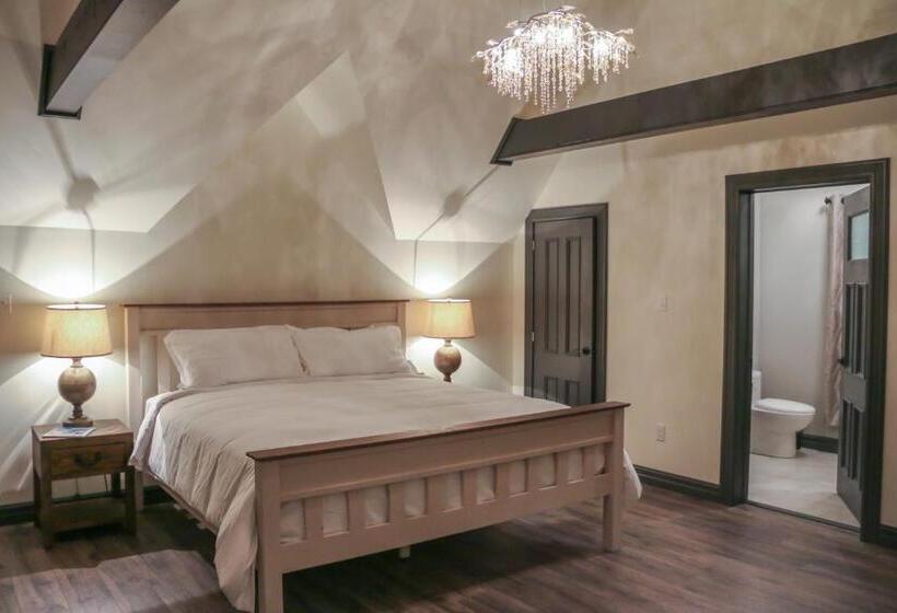 Люкс Superior, Russelltown Inn
