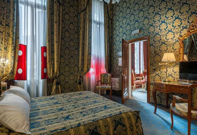 اتاق سوپریور, Al Ponte Antico