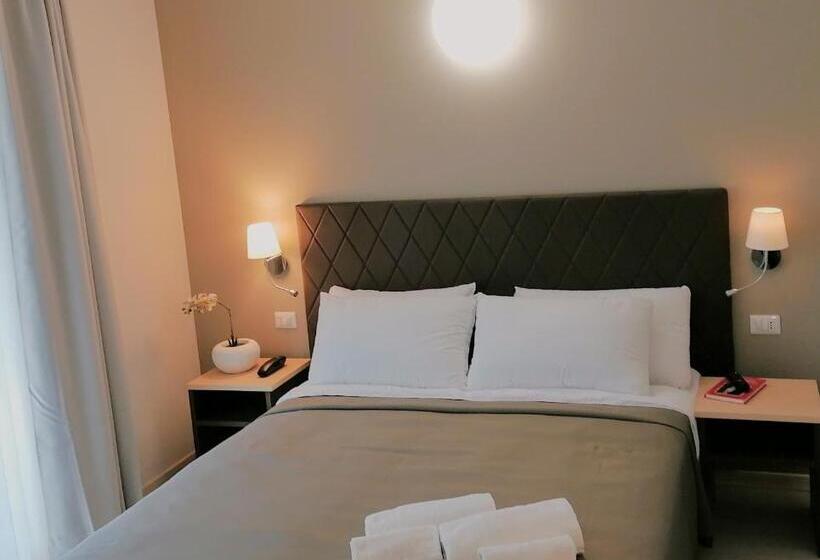 수피리어 테라스 룸, Boston