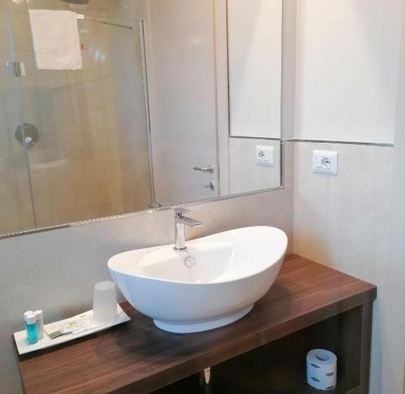 수피리어 테라스 룸, Boston