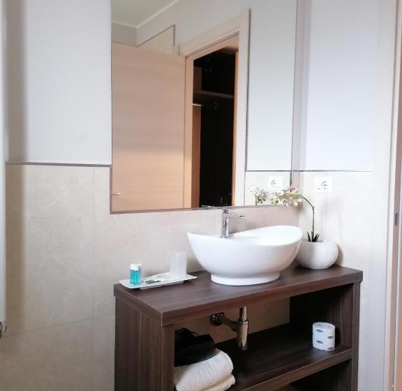 패밀리 스위트, Boston