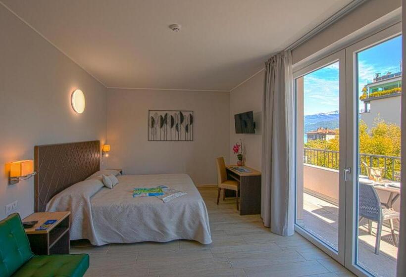 패밀리 스위트, Boston