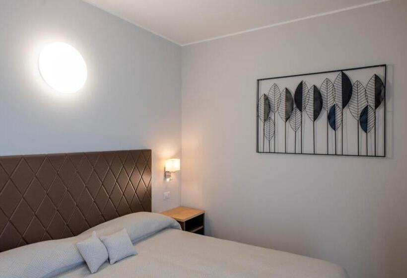 스탠다드 트리플 룸 테라스, Boston