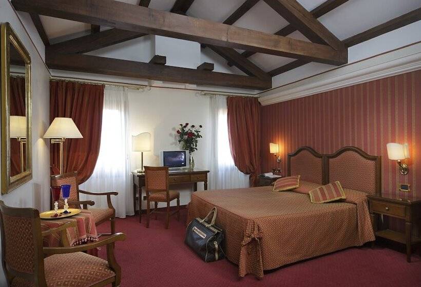 Deluxe Room, Ca  D Oro