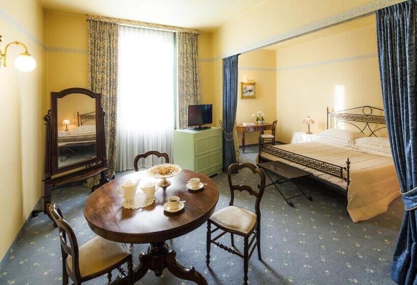 סוויטת ג'וניור, Cosmo Hotel Torri