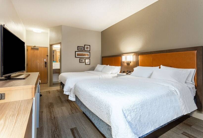 חדר סטנדרט, Hampton Inn Cedar Rapids