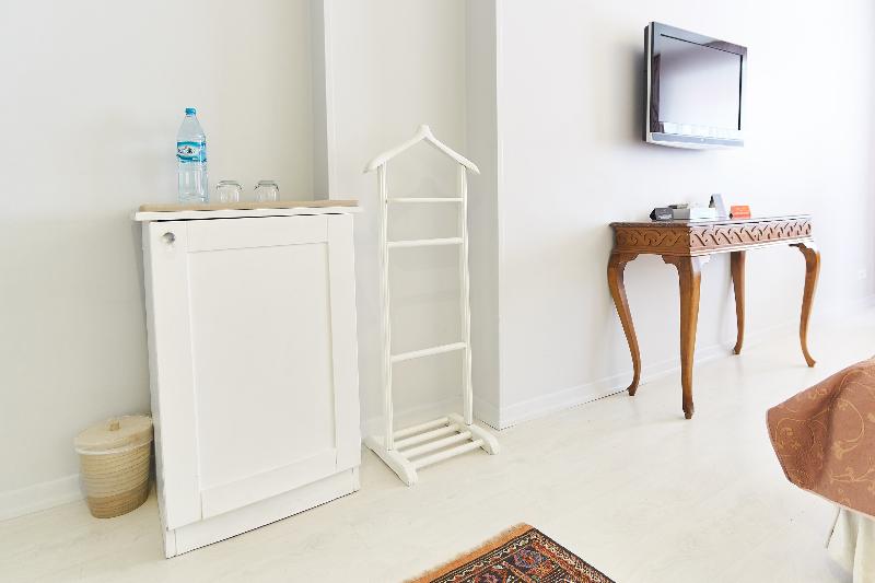 장애인을 위한 킹사이즈 침대 스탠다드 룸, Hampton Inn Terre Haute