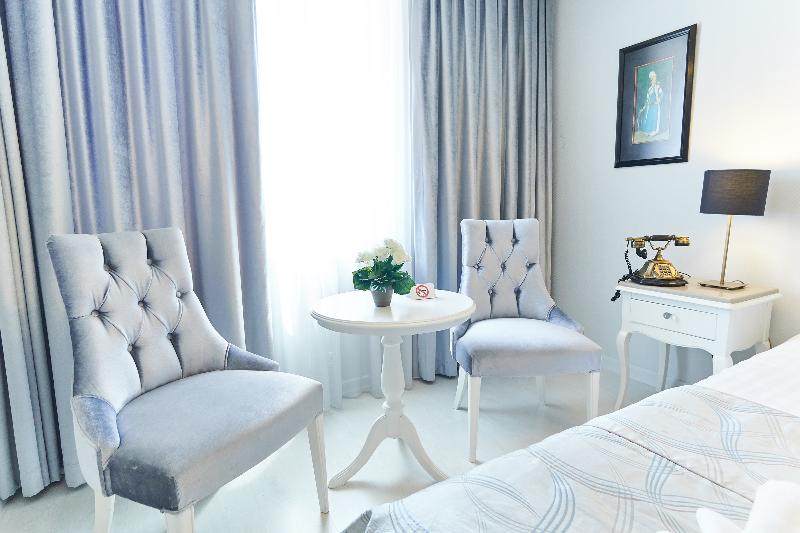 장애인을 위한 킹사이즈 침대 스탠다드 룸, Hampton Inn Terre Haute