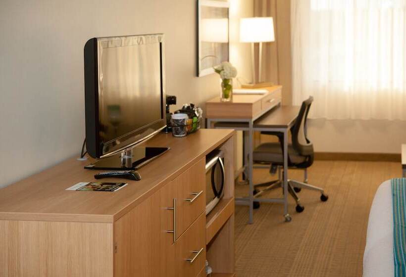 جناح, Holiday Inn Greenville, An Ihg