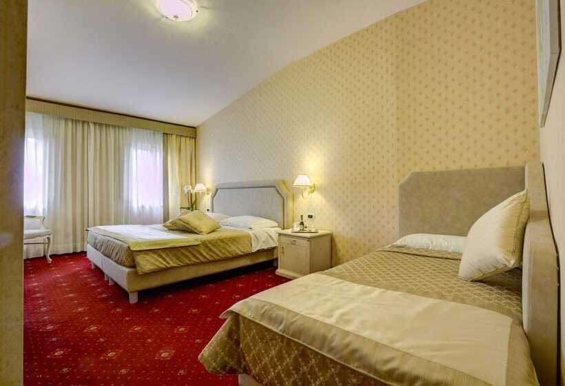 스탠다드 트리플 룸, La Locanda