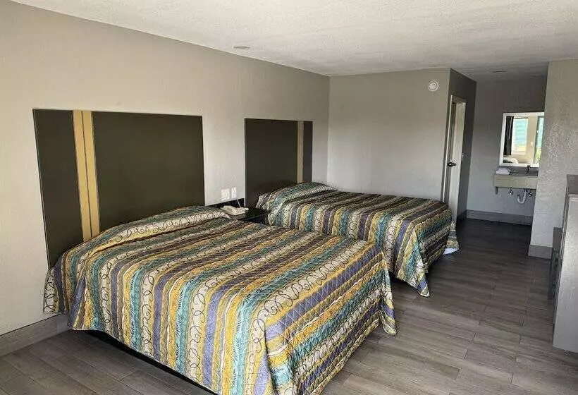 スタンダードルーム, Nola Inn & Suites