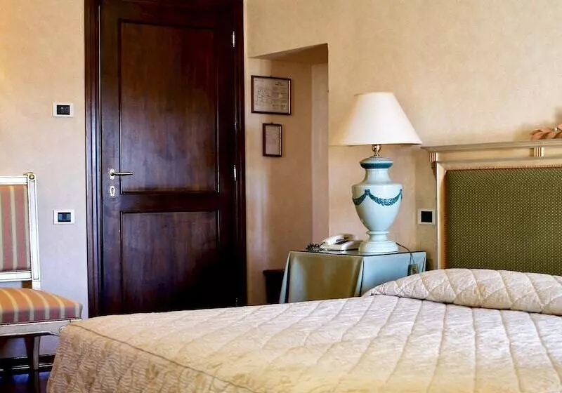 ジュニアスイート, Relais Ducale