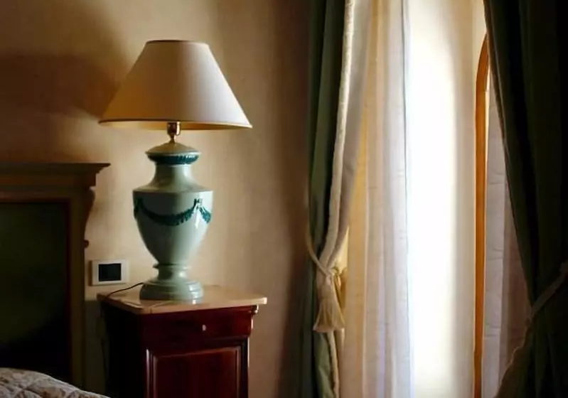 ジュニアスイート, Relais Ducale