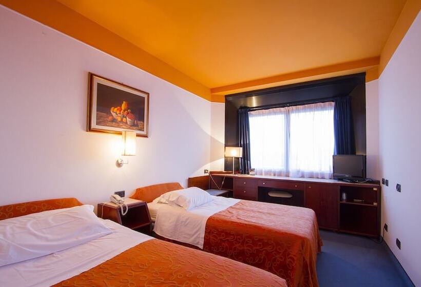 חדר סטנדרט, Sirena