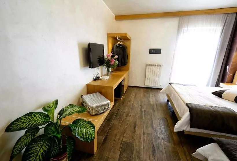 اتاق سوپریور سه تخته, Sport Village Hotel & Spa