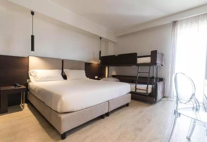 اتاق خانوادگی با تختخواب سفری, Sport Village Hotel & Spa