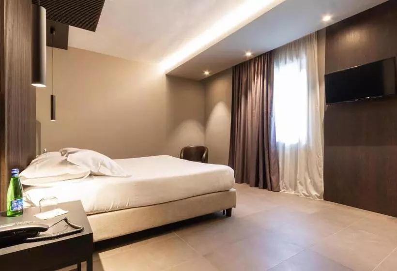 اتاق اجرایی, Sport Village Hotel & Spa