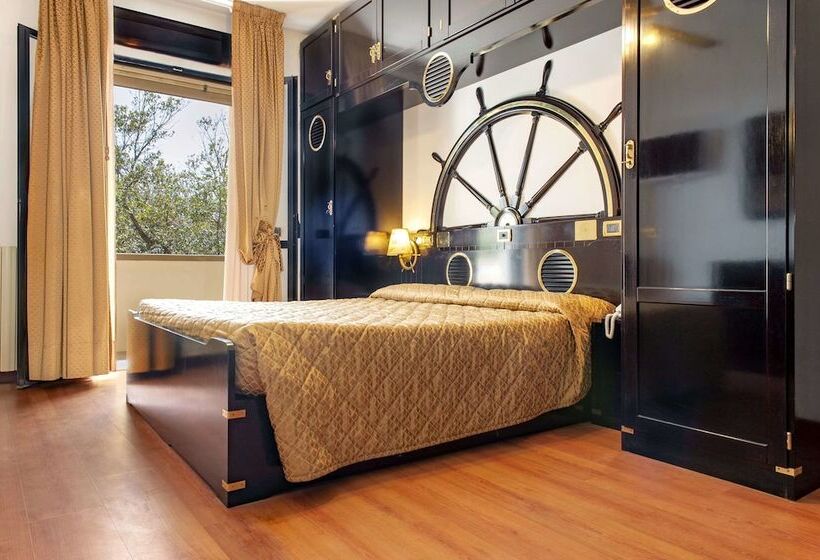 غرفة قياسية مزودة بشرفة مطلة على الحديقة, Villa Lo Scoglietto