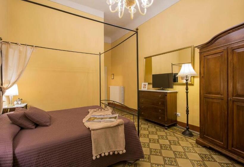 اتاق راحتی سه تخته, La Bohème