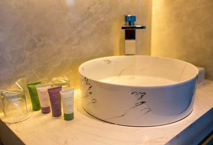 プレジデントスイートルーム, Liberty Plaza