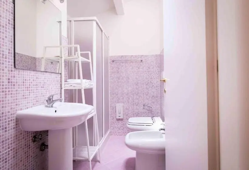 キングサイズベッドのスタンダードルーム, La Dolce Vista Bed&breakfast