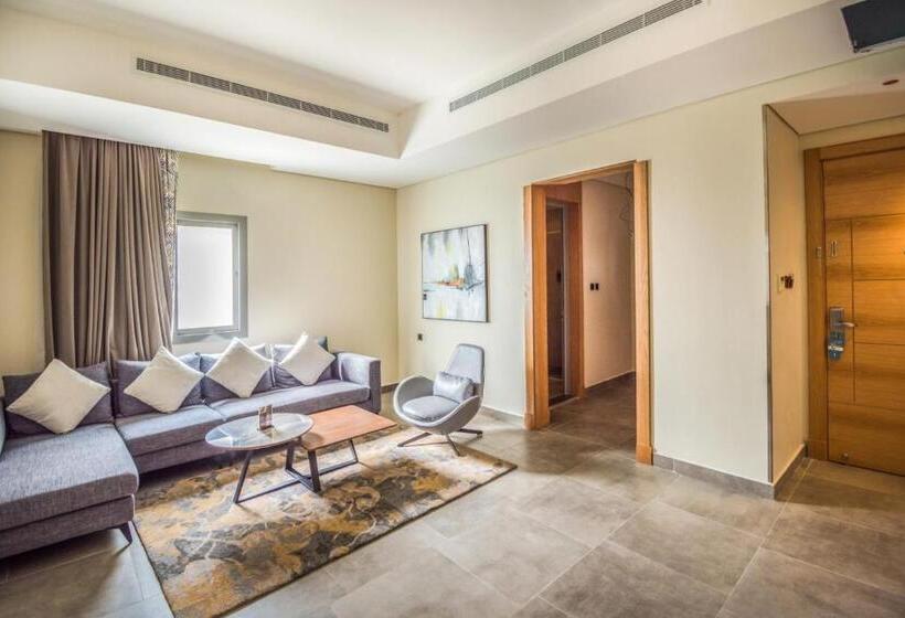 デラックススイート, Ewaa Express Hotel   Al Rawda