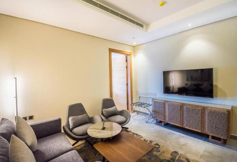 デラックススイート, Ewaa Express Hotel   Al Rawda