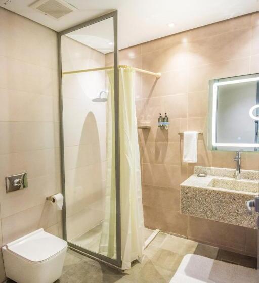 Люкс Повышенной Комфортности, Ewaa Express Hotel   Al Rawda