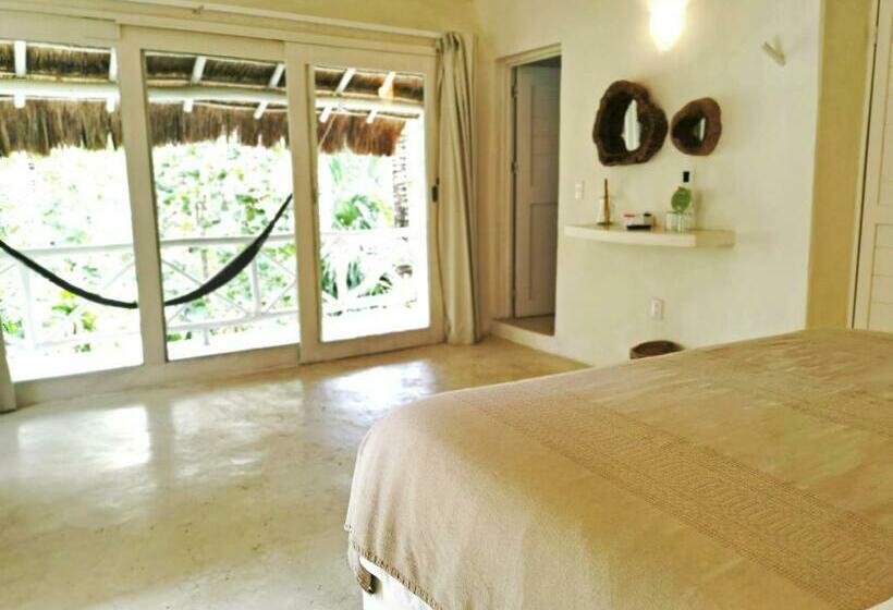 اتاق استاندارد با تخت بزرگ, Coco Unlimited