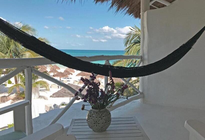 اتاق سه نفره سوپریور با چشمانداز دریا, Coco Unlimited