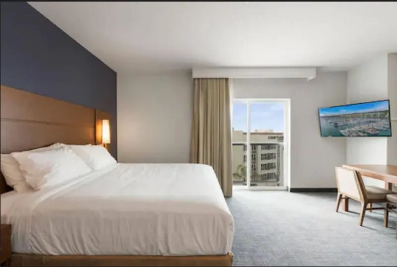キングサイズベッドのスイートルーム, Residence Inn By Marriott Marina Del Rey
