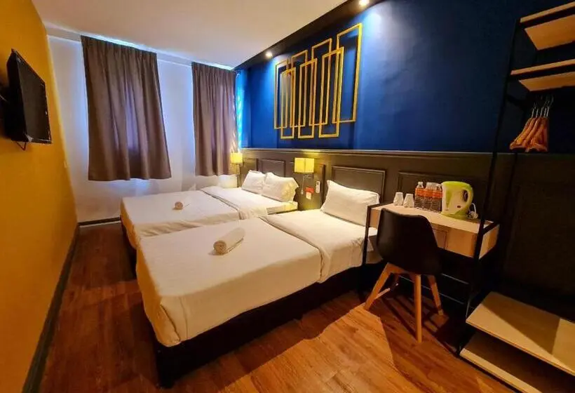 اتاق خانوادگی, Sovotel Boutique Hotel Usj 9