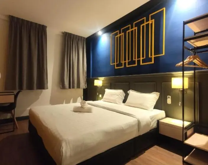 اتاق لوکس با تخت بزرگ, Sovotel Boutique Hotel Usj 9