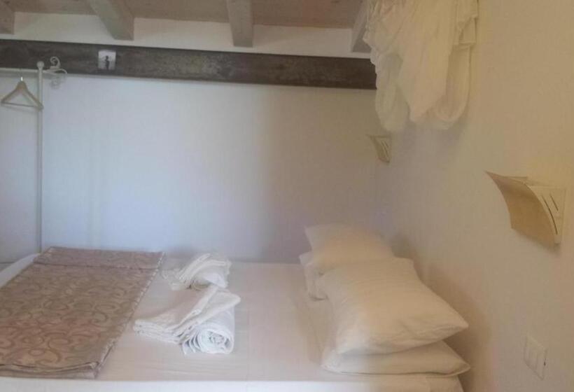 标准房带园景, Di Luna E Di Sole