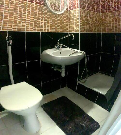 Deluxe-huone, Thomas Panzió