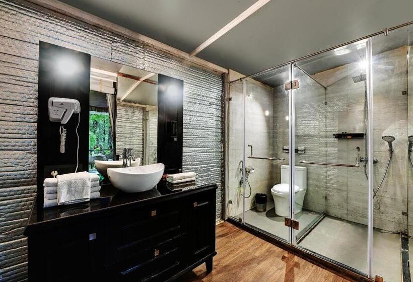 סוויטה משפחתית, Ayar Jungle Resort