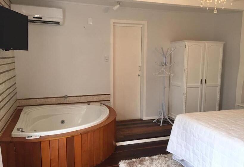 جناح سوبيريور, Chalé Boutique Blumenhof