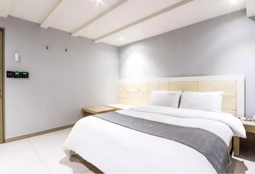 デラックスルーム, Gallery