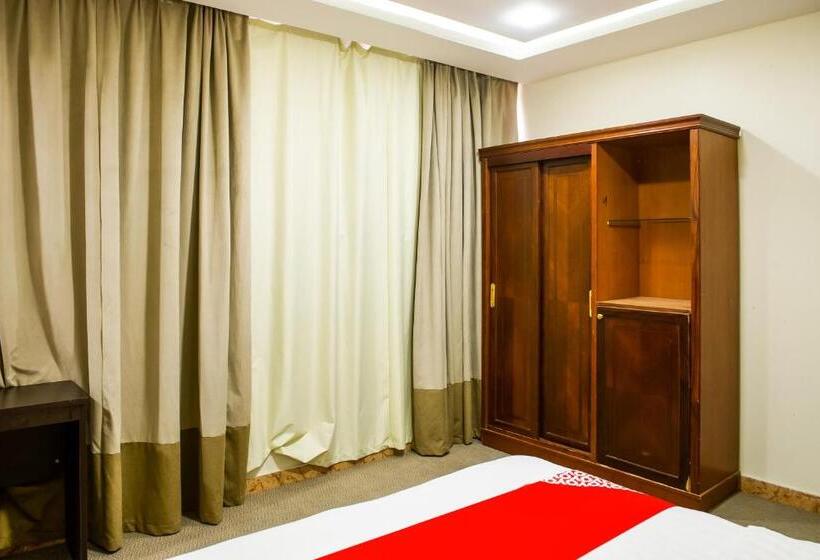 آپارتمان 1 خوابه, Oyo 525 Rose Plaza1