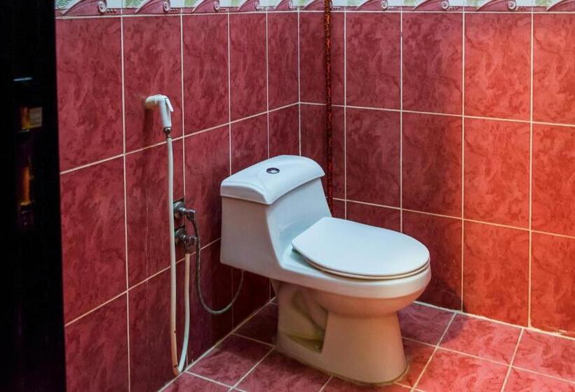 آپارتمان 2 خوابه, Oyo 525 Rose Plaza1