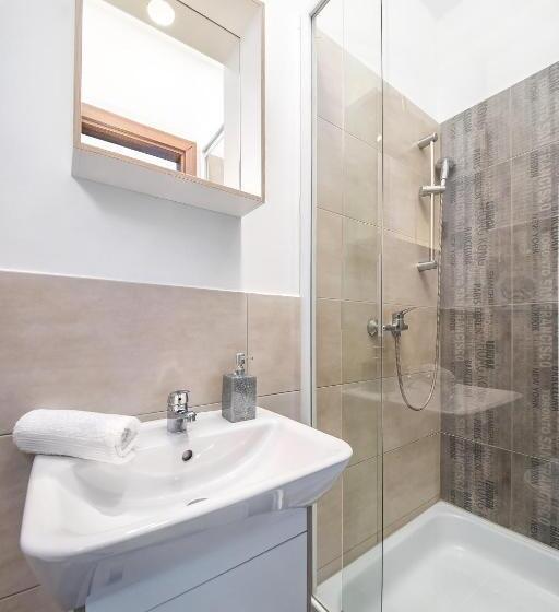 Habitación Estàndard Individual, Blahas