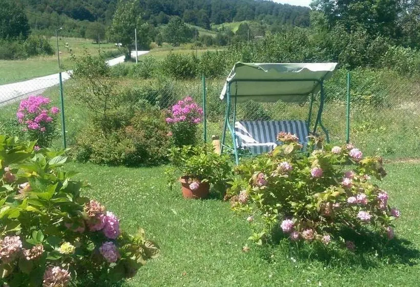 バルコニー付きスタンダードルーム, Apartments And Rooms With Parking Space Jezerce, Plitvice   17768