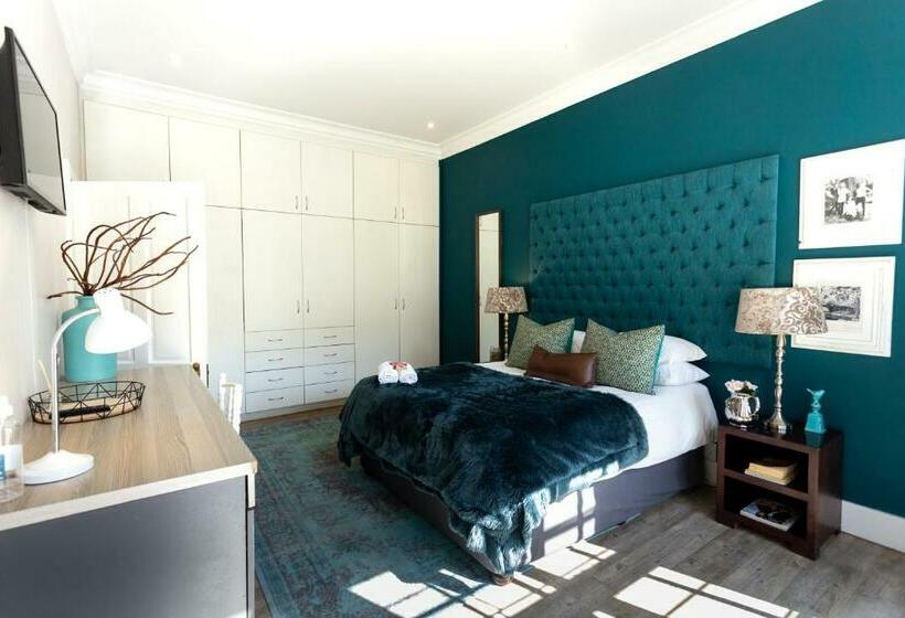 스탠다드 룸 풀장 전망, Taunton Manor