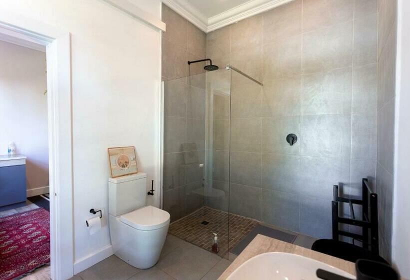 스탠다드 룸, Taunton Manor