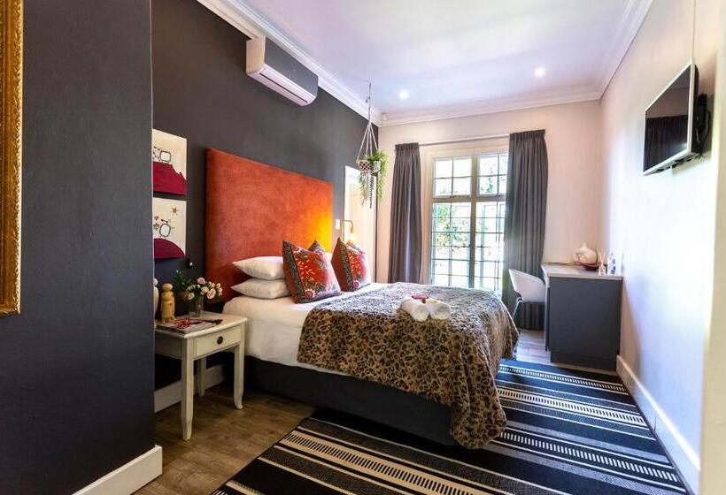 스탠다드 룸, Taunton Manor