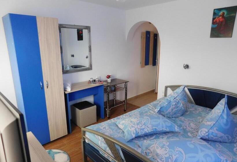 اتاق استاندارد با تخت بزرگ, Pensiunea Casa Domnitei