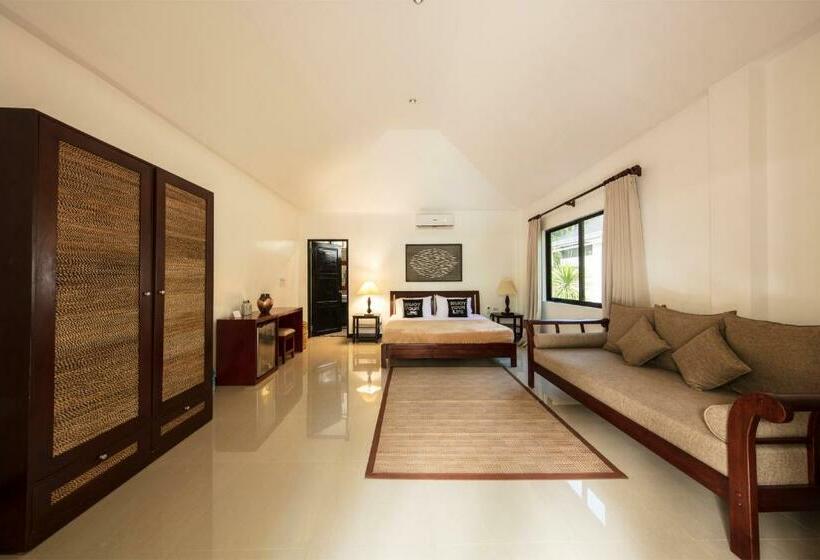 Люкс Кровать Кинг, Cabilao Sanctuary Beach & Dive Resort