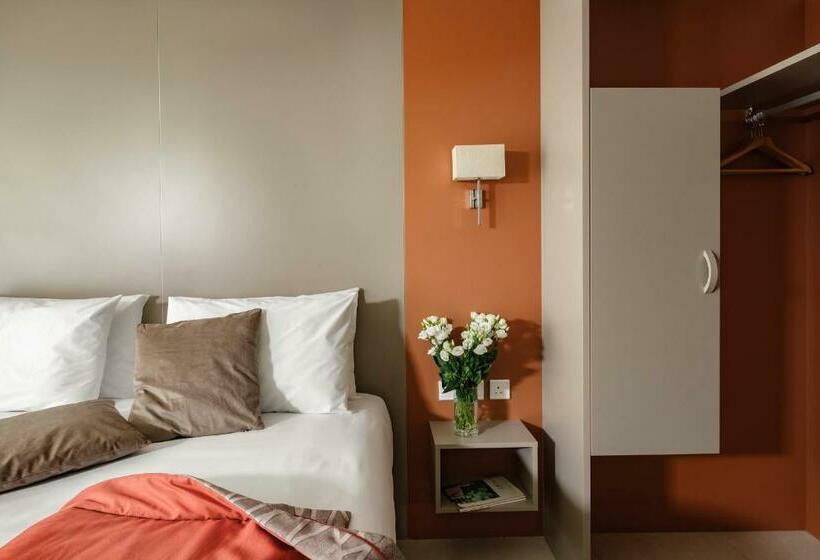 اتاق سوپریور, Mayflower Hotel Malta